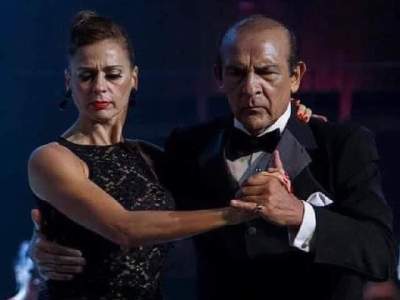 Entrevista a Carlos Copello. “Yo estoy enfermo de tango, y quiero contagiarlos a todos”.